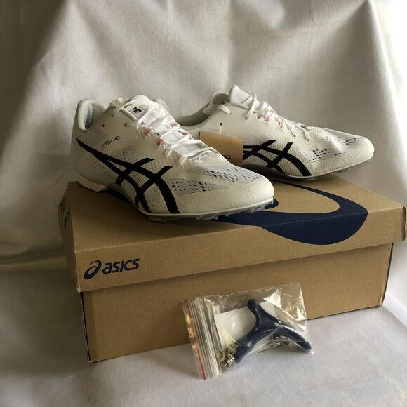 NIB Asics Hyper MD 8, White & Black Track Cleats, Shoes, Mid-Distance Runners 13